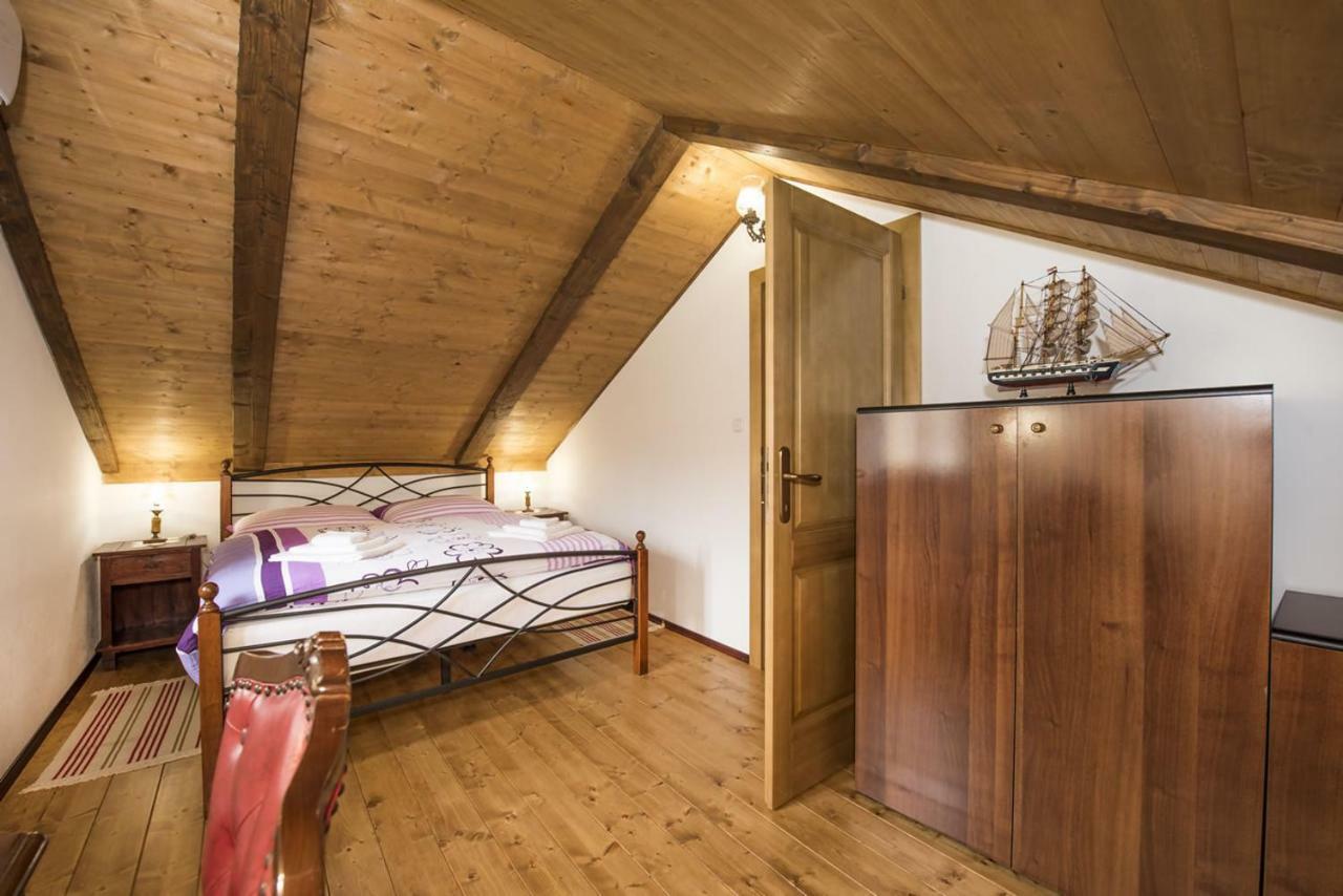 Villa Cetina Milasi 외부 사진
