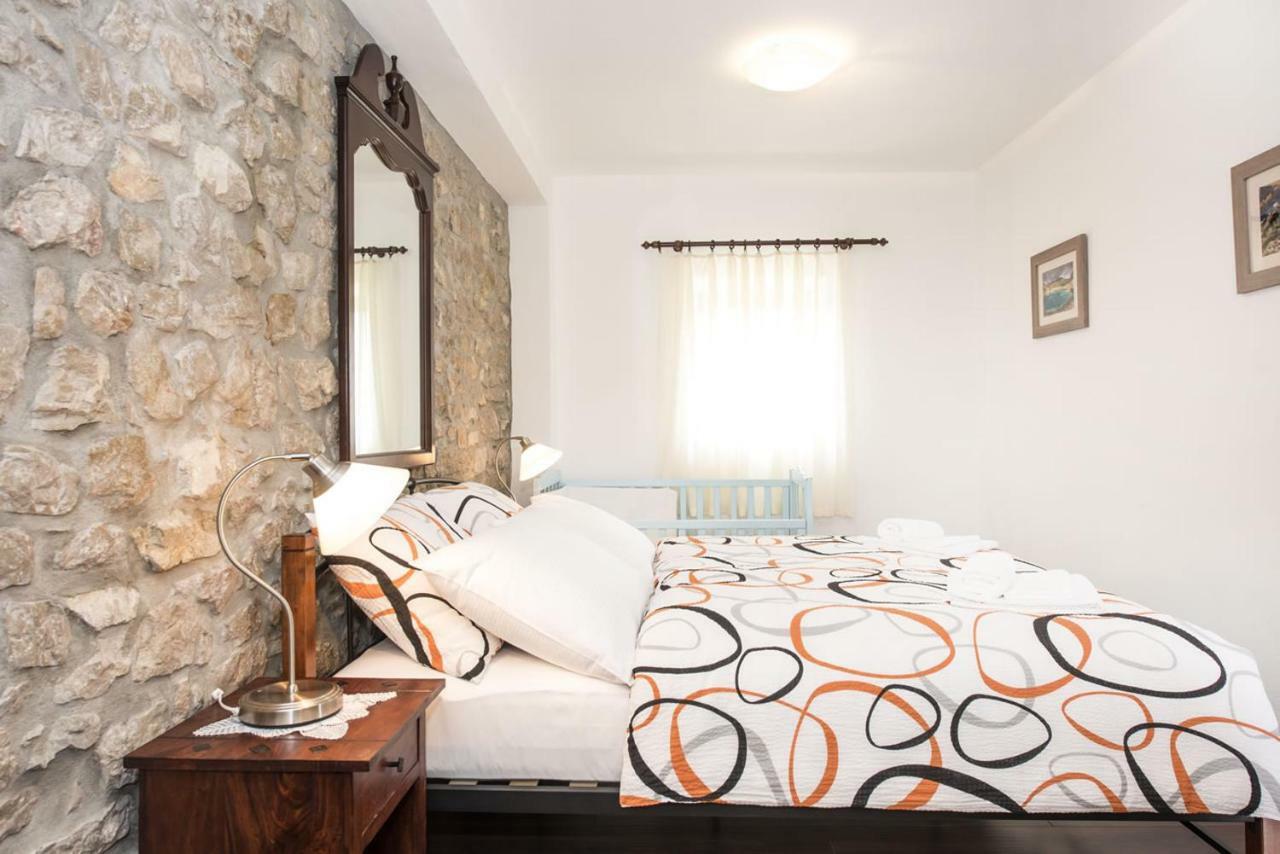 Villa Cetina Milasi 외부 사진