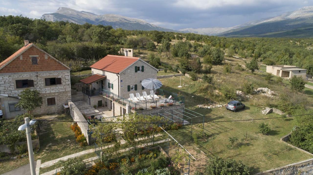 Villa Cetina Milasi 외부 사진