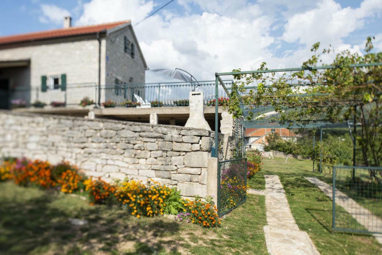 Villa Cetina - Apartment With A View Milasi 외부 사진